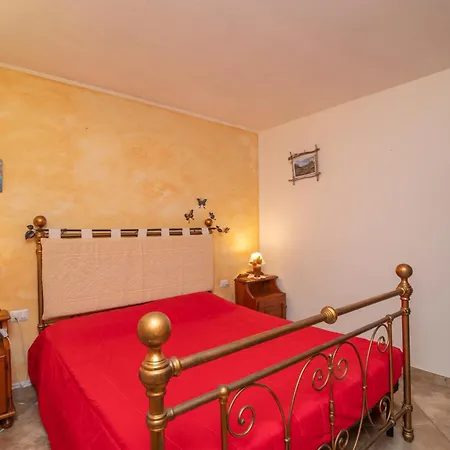 Stazzu La Piredda Villa *